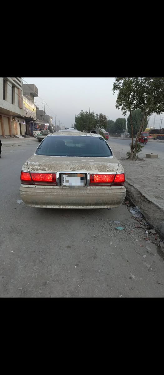 ملكه 2002 اصولي رقم كركوك مدفوع كمرك وضريبه والقرص عندي تريد وكاله تريد تحويل بعدها بريحه اليابان مكفولة من الكص ونقل الجثه والضربه سونار عندي سياره جديده كلش 3 دكم شاصي 75 دي فور الكبير كير مكينه حداديه تخم تاير كله مكفول كهربائيات كلها شغاله دواخل بالكارتون تبريد ثلج تدفئة شغاله تحوير نجف فوك وجوه اربع كشنات كهرباء ستيرن كهربائي كرستال هيترات مري شفط برده خلفيه سبلت دوار لايت زنون السعر 123 بيها مجال مكانها بابل للاتصال ***********
