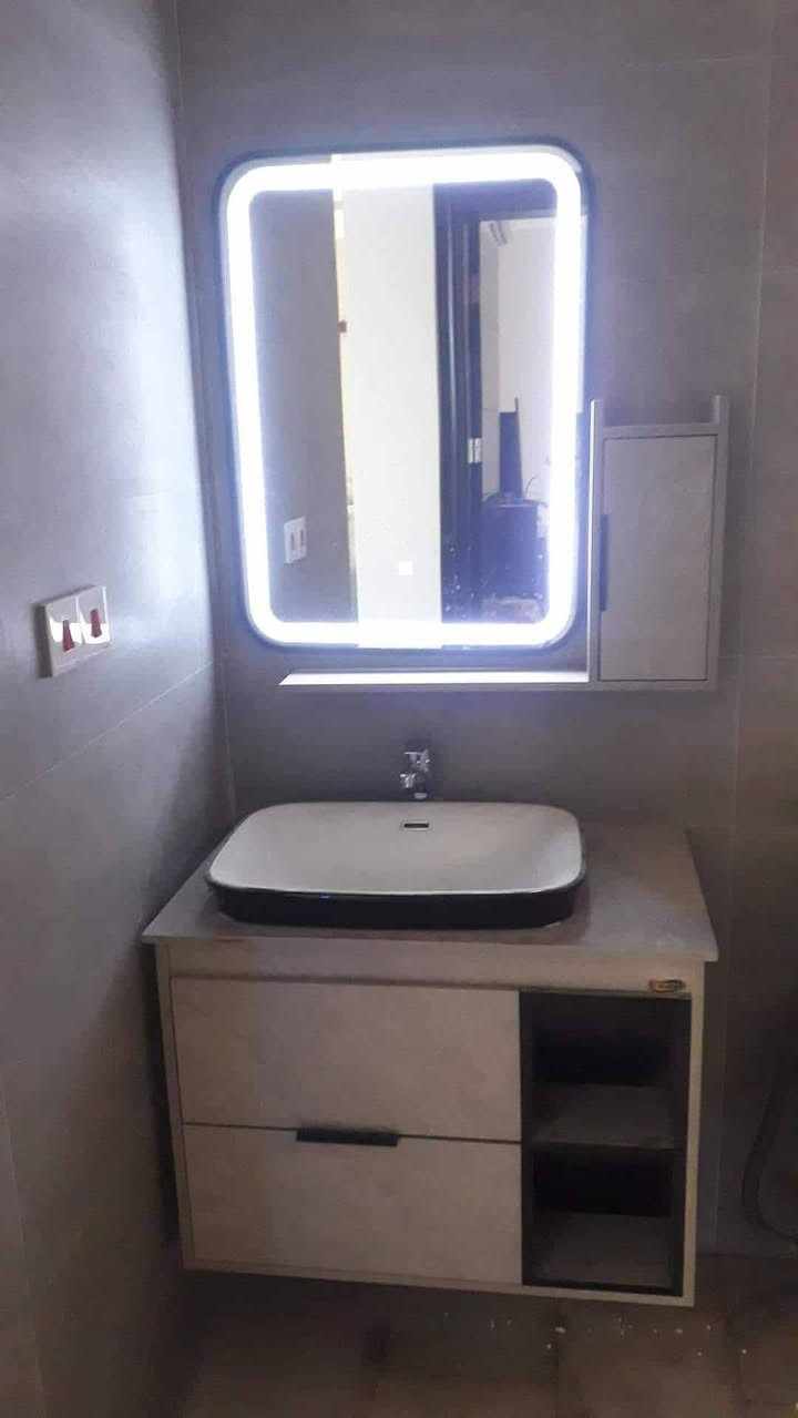 بيتك لازم يكون مميز ( بيت احلامك ) فـ لازم تنطي بيد شركة هندسية صح ✅ و ويانا لا تنتظر تجمع المبلغ كامل حتى تبني بيت أحلامك ⁉️ لان موفريلك البناء بالاقساط تكدر تدفع نص  من المبلغ والمتبقي على مدار 3 سنين🤩خلي أحلامك تصير حقيقة من اليوم!
و بشركتنا نهتم بأدق التفاصيل الهندسية حتى يطلع بيتك او مشروعك باجمل صوره ↗️
ونبلش وياك من مرحلة التخطيط والتصميم الى مرحلة التنفيذ ونسلمك بيت جاهز وبتكاليف مدروسة ✅ وتكون مطلع على كلشي.

تواصل معنا واحنه بخدمتك : - 
 
#تفاصيل_معمارية #فن_البناء #هرم_التميز بيوت مجمعات سكنيه 

مجمعات سكنيه اشتغل

واتس اب: ***********
