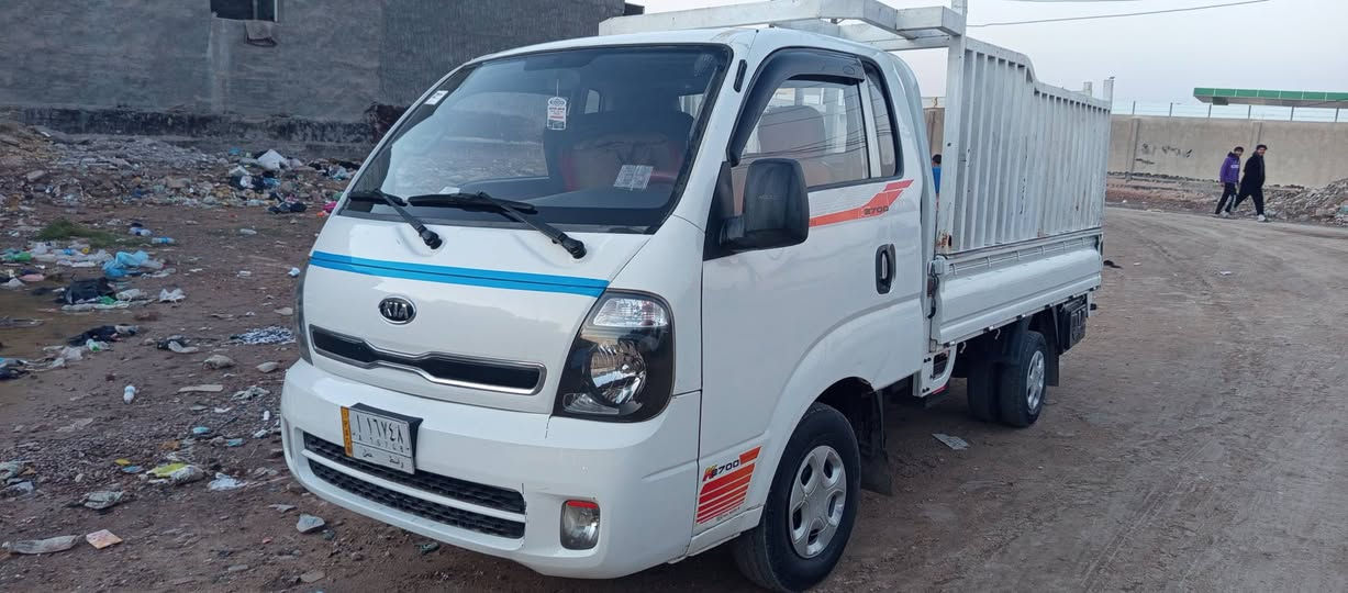 سياره بنكو مديل 13 سياره خير من الله كير ومحرك تايرات باتري جديد شاشه جامه اماميه جديده سياره خيرات الله مامعتازه شي بيه فقط ضربه بلباب ومعدله على البارد كهربائيات كوله شغاله مداور ثاني يوم سوناره موجود   ابيع بدون امحجر   السعر 95وبيه مجال بسيط للشراي للاستفساره اكثر *********** اثير
***********اسيا
