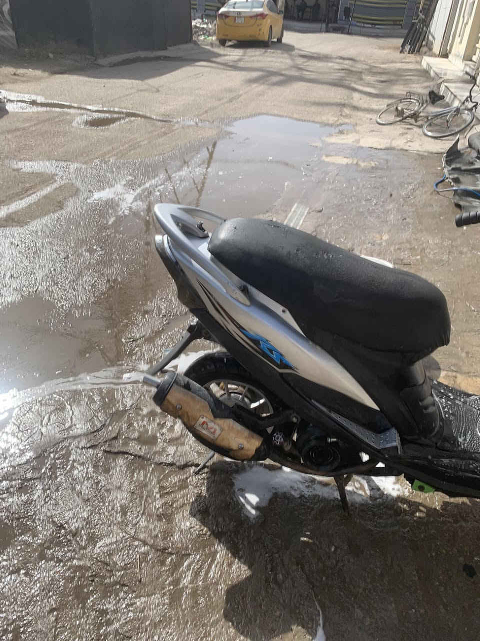 سلام عليكم ماكس للبيع بيه ولفات بس. للبيع. دراجه كامله كل نقص مابيه. للبيع بل دوره شارع ستين. 250وبيه مجال ***********
