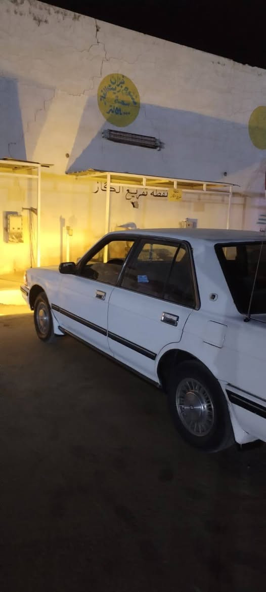 السلام عليكم ورحمه الله وبركاته سوبر سيدان 1988 سياره بلاد بأسمي بيه 4 قطع صبغ تجي تفحص  تخم تاير گير خير من الله محرك بلاد خير من الله المكان بغداد الدوره شارع 60 السعر 55 وبي مجال حق الجيه  ***********
