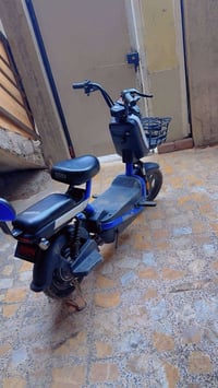 دراجة شحن للبيع بسعر 250 وبيهه مجال عنوان بغداد الجديدة شارع المسبح م ...