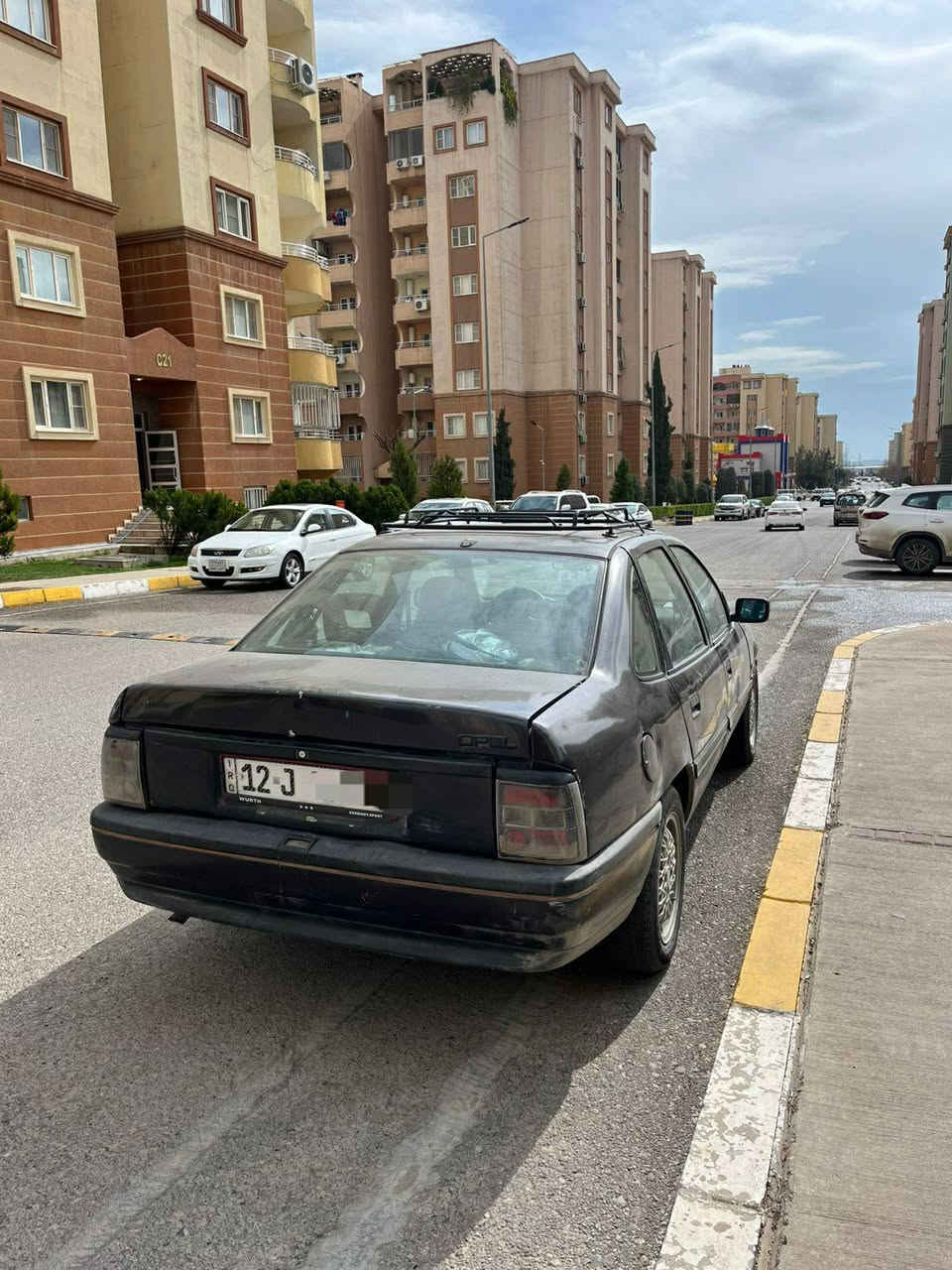 اوبل فكترا موديل 1992
صبغ عام
سنويه ورقم وهزه جديده سياره باسمي
محرك حجم 20
كير جديد
تراي وين متريد
تبريد شغال ثلج
كوبون بانزين
بطاريه وتايرات جديده
ويل كب الماني مو صيني
سياره بيها بعض نواقص بسيطه
مكان السياره موصل
للتواصل ***********
سعر 40 موصل, نينوى
