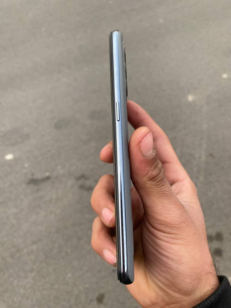 سلام عليكم شباب ريلمي جيتي ماستر ادشن التلفون حيل نضيف مابيه شي كله مكفول كامرات معالج الجهاز حيل قوي ذاكره 128 غراضه كامله شحنه وكفر وكارتونه مكاني الكاضميه سعره 200 بي مجال بصيط رقمي ***********
