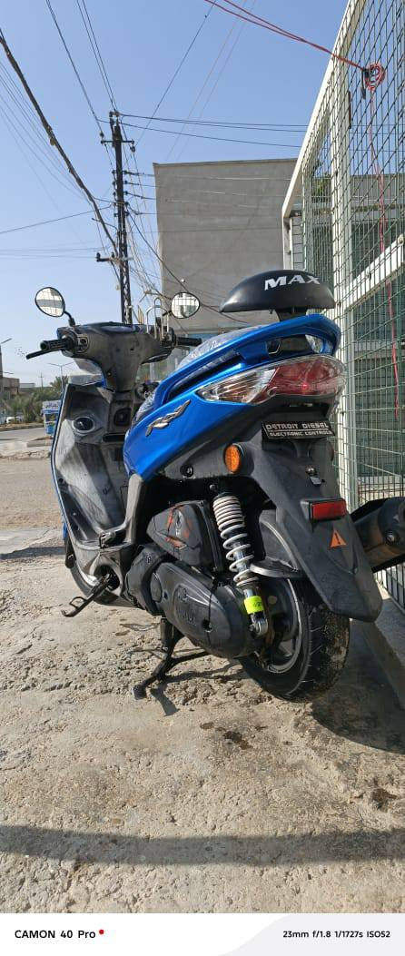 السلام عليكم دراجه جي تي ار حديث دراجه مال رمبه دراجه ختم واحد ويا الماكينه بالكرتون ما مفتوحه بيها منظومه كاميرات بشري كاميرات ضاله بس المنظومه دراجه عارضها بواحد 300 مكاني بغداد الغزاليه وهذا رقمي ***********
