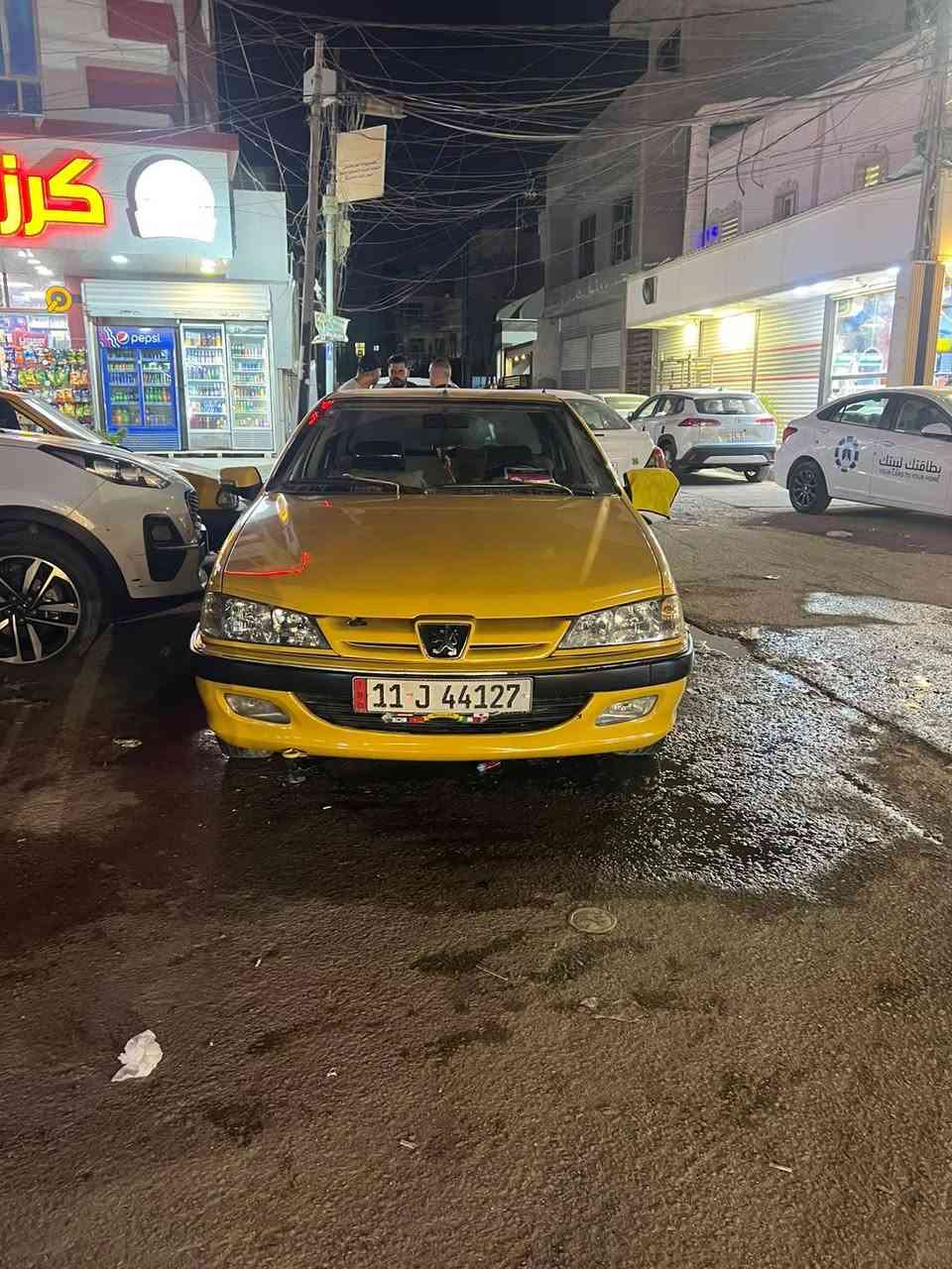 السلام عليكم بيجو بارص ٢٠١٥ سنويه بسمي مصفره هيئه وغرامات سياره خير من الله مكينه لاتنقيص وله تبخير كير كفاله كلج جديد صدر سياره جديد كبل لشارع تبريد ثلج باتري جديد دبلات جدد دوشمه جديده زنون شواصي ولخود وخياس كفاله غير متواجد على الفيس رقمي *********** السعر ٤٥ بي مجال بسيط
