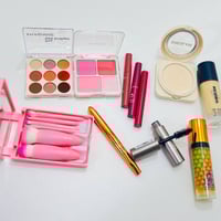 عدة مكياج متكاملة • Sheglam • السماوا