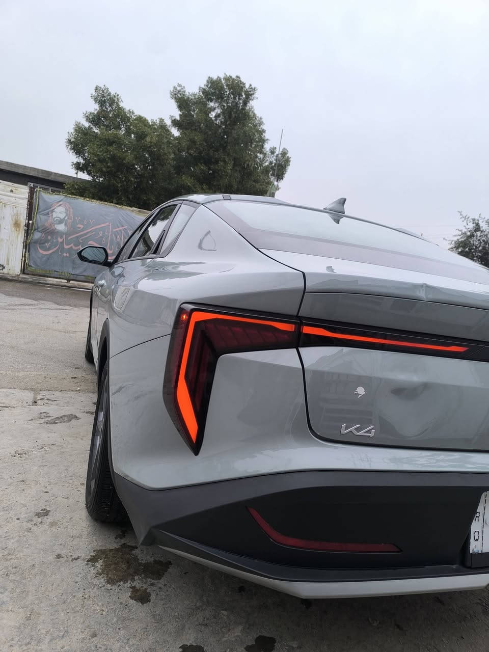 بدون مراوس بيع فقط
الفورتي الشكل الجديد كلياً موديل
KAi K4  25 ( وارد امريكي ) . 
ماشية 10 الف  فقط . 
لون سمنتي ورقم مميز 
بغداد انكليزي بسمي  70044
كاملة مابيهة اي نقص دوشمة 
حادث بسيط قطعة وحدة فقط بنيد 
( بنيد صبغ فقط ليبلغ واحد السيارة )
مواصفات ( محرك 2000 دوش سمارت ذكي . بصمة تشغيل وابواب وصندوك ، تشغيل عن بعد ، شاشة ايباد كبيرة ، كاميرا خلفية ، ويل كب ، سايد بريك دكمة ، لد نهاري شمسي ، لايت 3 عدسات زنون بلادي ، بك لايت لد ، رادارات 360 ومانع توقف ، نقاط عمياء ، كروس سرعة ، مانع انزلاق ، تحديد مسار ، اوتو هولد ، نظامين قيادة ، وباقي مواصفات LX . المعروفة ) . حجر بشرط بلادي 
اي استفسار تفضل خاص وتدلل السعر 175
 وتفاصيل كاملة رقم الهاتف ***********
