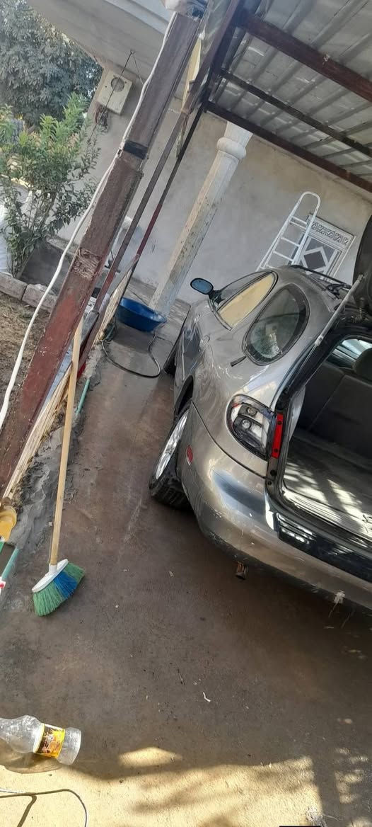 للبيع موديل 2001 اتوماتيك محرك 3000
سنويه بيضه الرقم ***********
