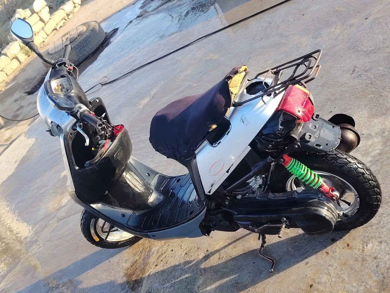 موطور بوتين للبيع كلو شقال نكره سلف بس ايعوزو بطاري تواير جدد
السعر 175وبي مجال 
شاصي ما بي نكطه لحيم
***********
