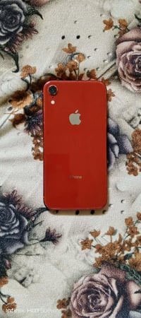 ايفون اكس ار • ذاكرة ٦٤ • فيس ايدي معطل