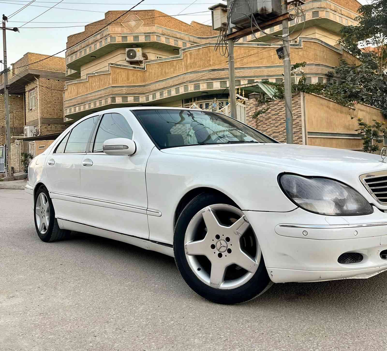 السلام عليكم اخوتي غواصه موديل 2000 محرك 8سلندر S500 مكينه وكير حاويه باب قصير مواصفات الغواصه معروفه رقم جديد بأسمنه تحويل مباشر  السعر 110 وبي مجال للشراي مكاني بابل ***********
