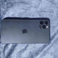 ايفون 11pro max ذاكرة256 للبيع الشاشي نضيف الجهاز مستبدل بطارية وشاشة ...