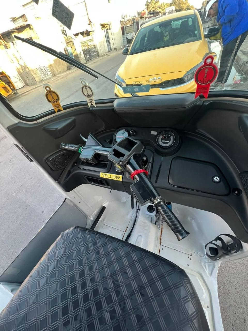 السلام عليكم شلونكم شخباركم  
للبيع تيك توك
العنوان بغداد موجود رقم موبايل
***********
