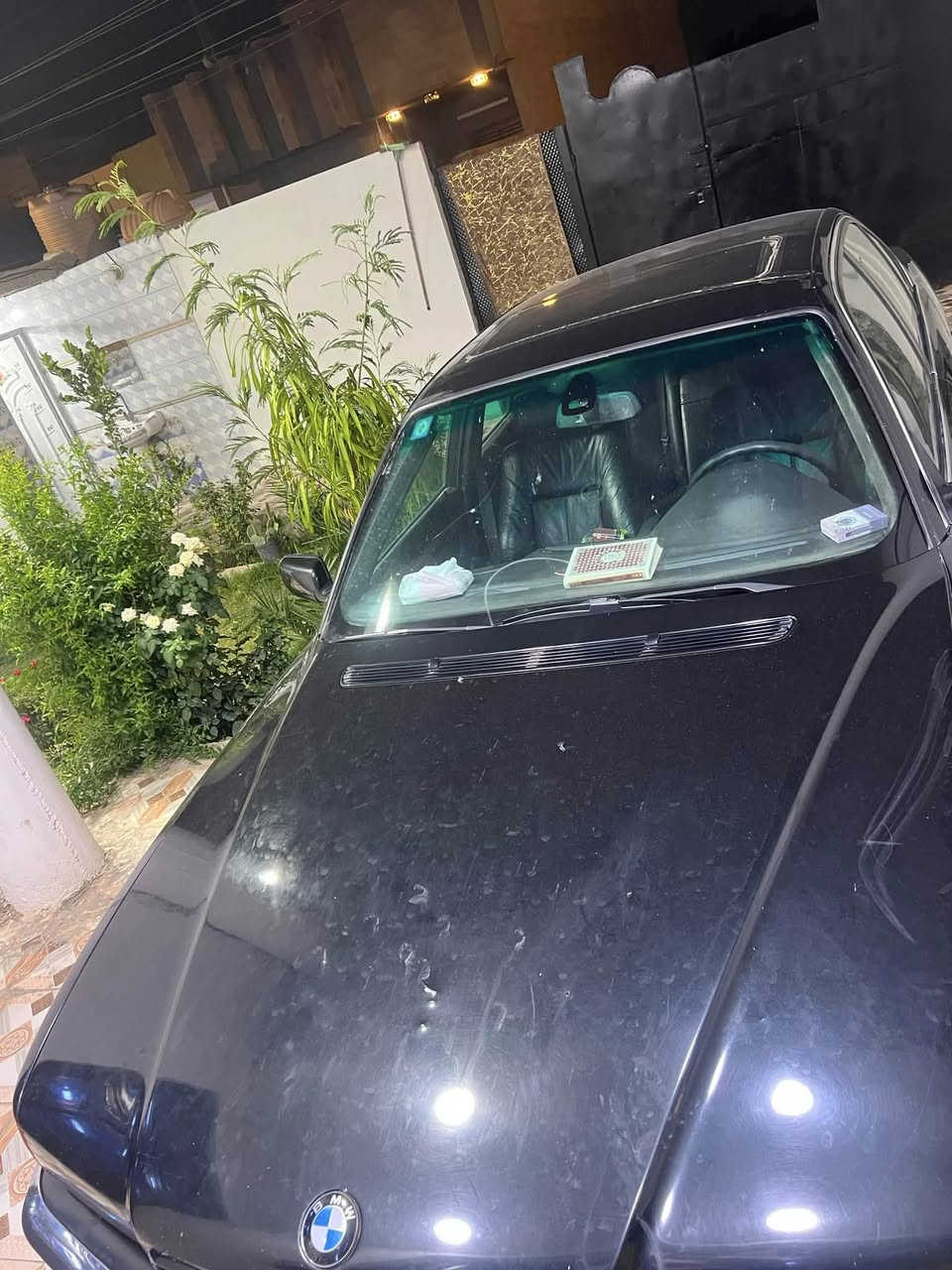 السلام عليكم 
خفاش مديل98
 740

رقم بغداد. وماكنها بغداد 

تبريد شغال
 وعوزها ملاحضات بسيطه حداديه ودعاميه خليفيه 
ايرفلو وبلاكات
بيها طخم تاير جديد
السعر المطلوب ٥٨

***********
