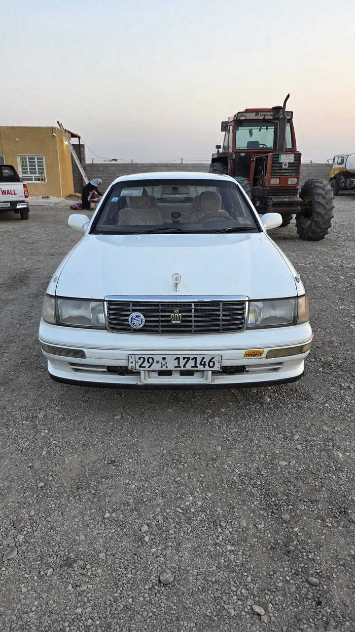 سياره بطه للبيع موديل 1992 رقم واسط تحويل دولي جديد سنويه الى2030  سياره حلوه محرك  وكير مكفولات شرط الفحص السياره مصبوغ جماليه محرك ففيتي 2 ونص تبريد شغال تخم تاير جديد حداديه جديده السعر 73 ورقه وبيه مجال اتصل *********** سيد صافي
