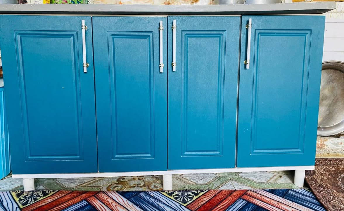 سلام عليكم كاونتر مطبخ للبيع
بعد جديد سليماني خشب قوي 
مع سنك سعر 750بيه مجال 

العنوان الزبير علئ طريق خور الزبير قرب قصر مضحي 

الرقم.  ***********
