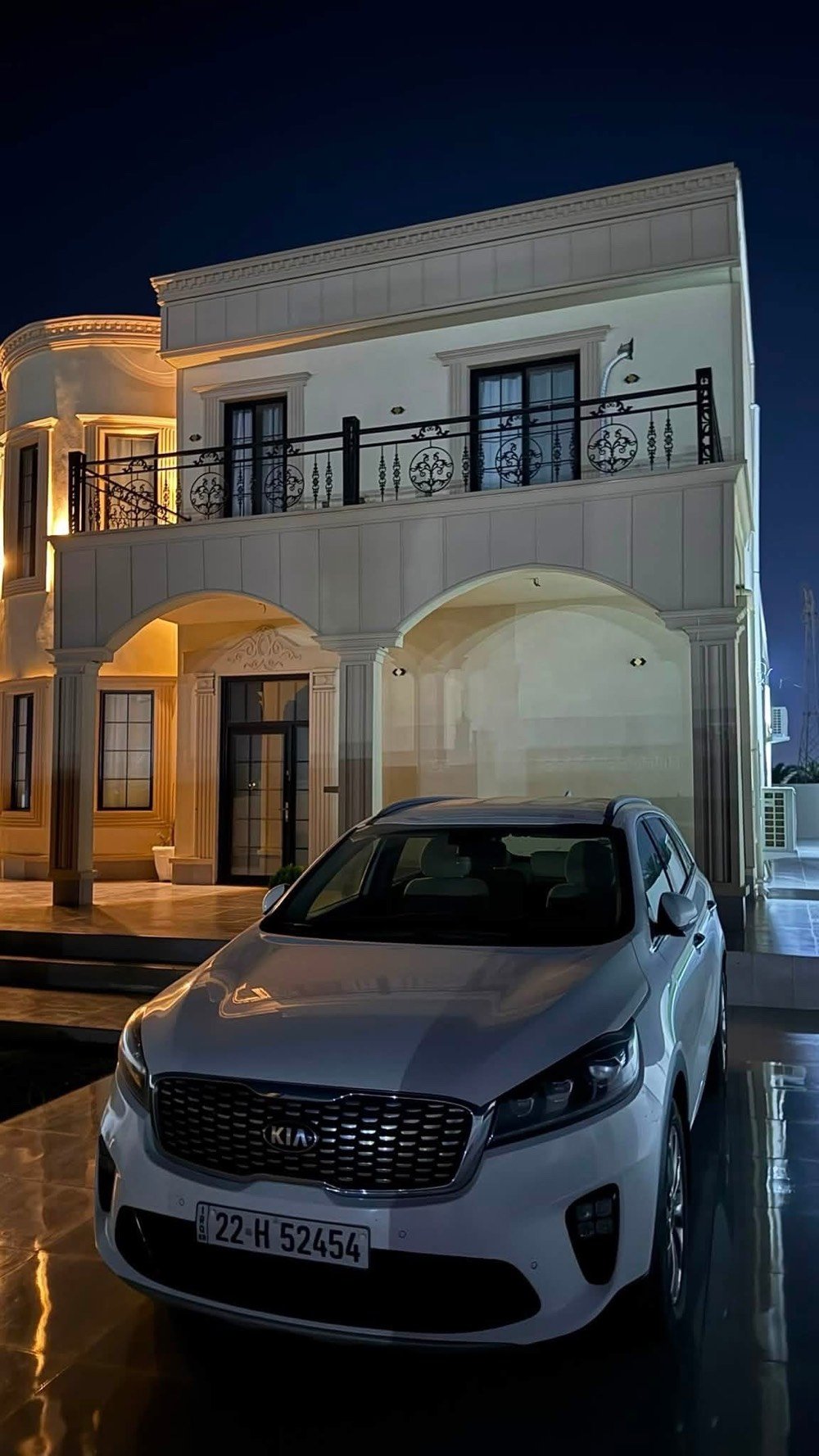 السلام عليكم 
الجميلة للبيع سورنتو خليجي
2020  V6
بصمة 
شاشة كبيرة
فول مواصفات عدى الفتحة
كلين مكفولة
السعر ٢٤٠ وبيها مجال
استلام شركة زيرو على ايدي
للاستفسار الاتصال على رقم 
***********