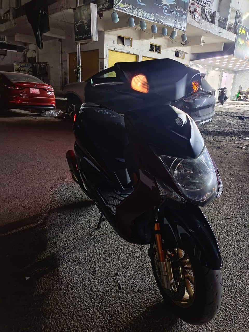 السلام عليكم دراجه سكنس لد من صين رمبه اوراقها موجوده وبأسمي واكو ورقتين صغار كتابه صينيه المهم دراجه كلشي مابيها تخبل بس اكو شخطات خفيفه بال كفر دراجه مكفوله من كلشي سعرها مليون و700 يعني 1700وبيها مجال قليل حك جيه
متواجد فقط واتساب رقمي ***********
