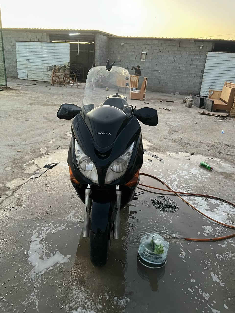 سلفر ونج جيتي دراجه  كوم حديد مشيت بيه و طفت  دراجه اكفله بكن و كربائيات كامله كفرات كامله دراجه كلش حلوه ب800وبيه مجال .!!مكاني بغداد بياع 
رقمي .***********
