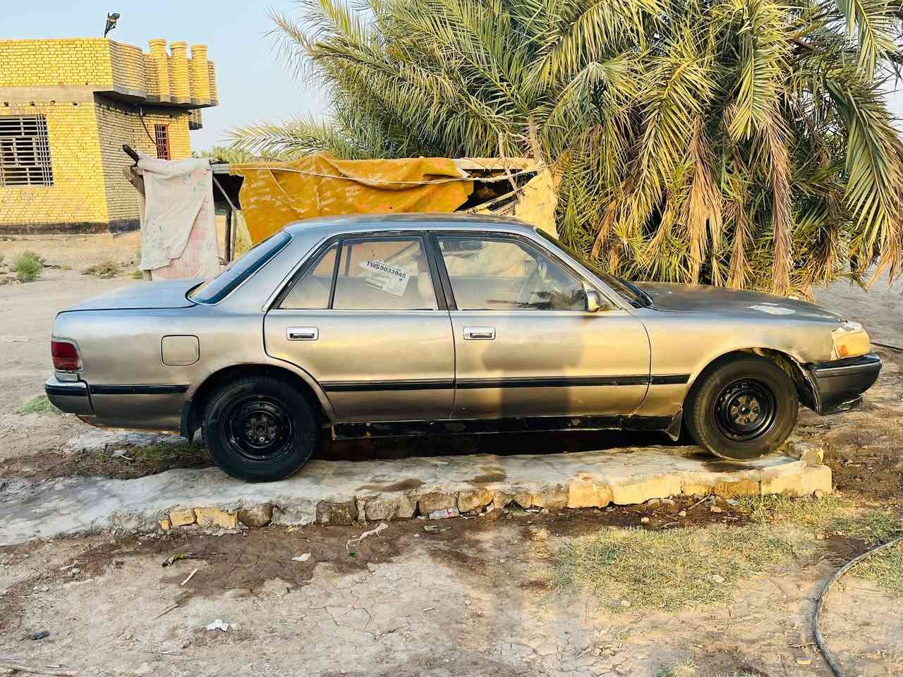 مارك كربلائي (تكم) موديل 1994 🚗
السيارة جاهزة ومابيها أي نقص، مال جناي 
المحرك: ونجي 6 (محرك وكير بحالة ممتازة جداً ونشيطات).
الكهربائيات: كلها شغالة وماكو أي نقص بالكهرباء.
 ضفيرة المكينة جديدة توني مبدلها 
السنوية: م تنتهي بـ 2027.
السعر: 33 ورقة وبيها مجال للشراي
📍 المكان: [ناصريه ـ الغراف ]
📞 للتواصل ***********
