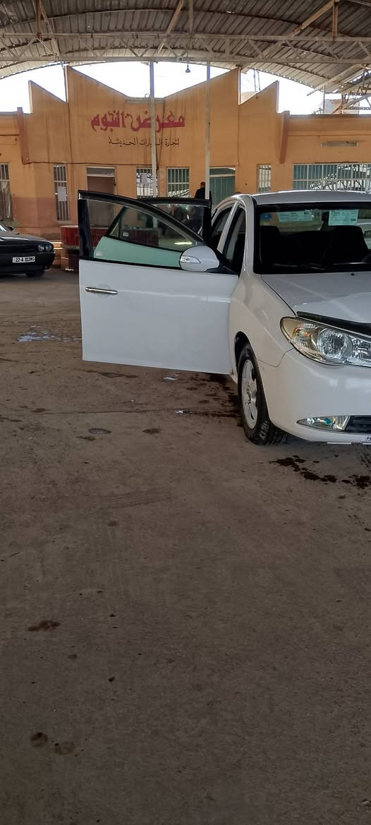 لانتره موديل 11 صبغ عام رقم اديالى مصطر شرط التحويل كير محرك شرط العنوان موصل/السعر 83/ ***********
