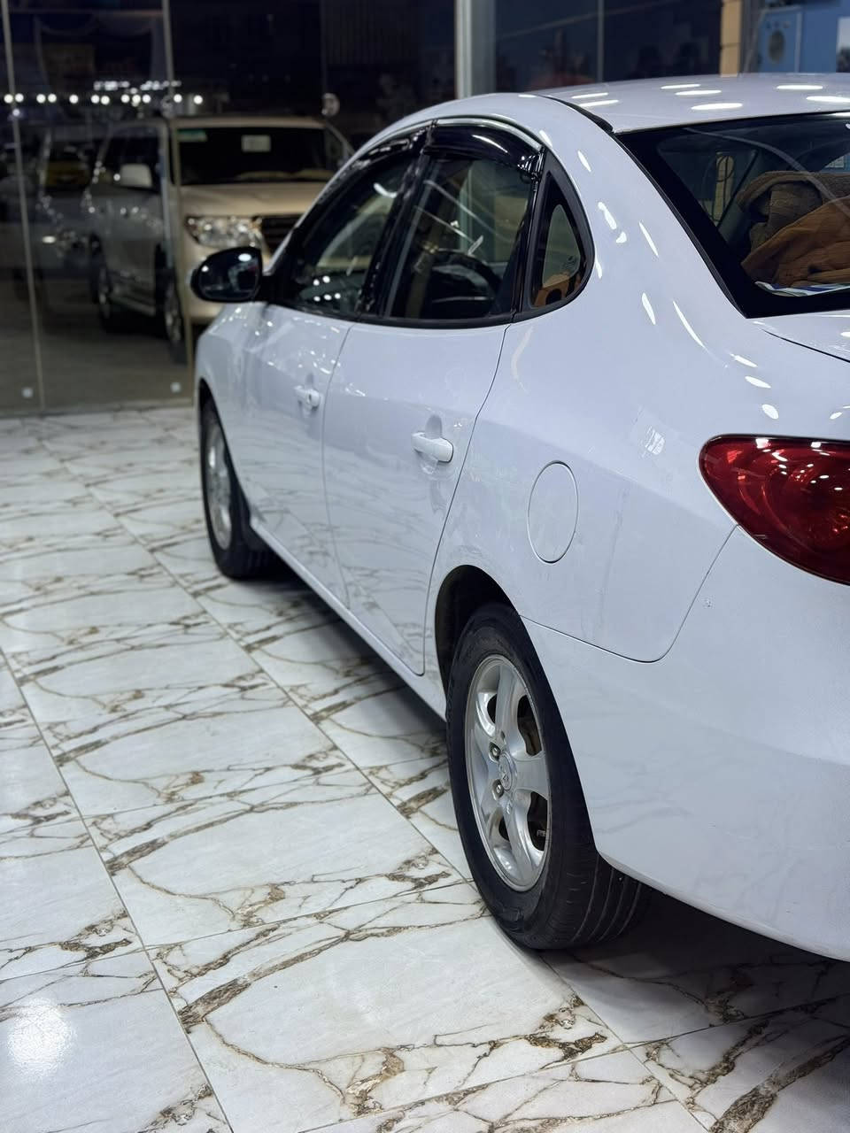 سلام عليكم
الانتره موديل 2011 خليجي بيه جاملغات الماميه فقط بدون دواخل كير مكينه مكفولات  منظومة تبريد جديده تدفهً  تايرات جديده رقم كربلاء دولي سعر 112 وبيه مجال مكان سياره كربلاء  ***********
