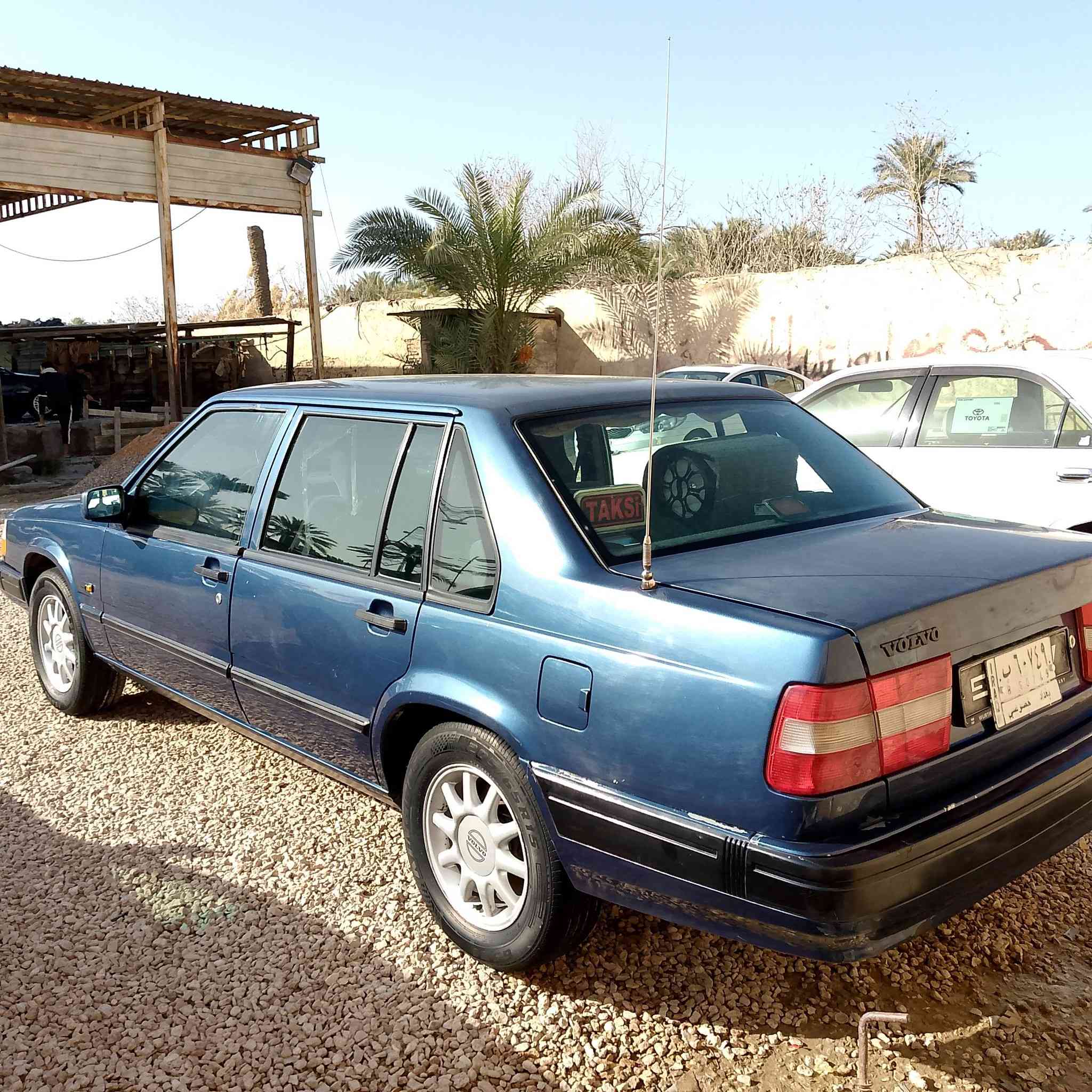 سلام عليكم للبيع فولفو ٩٤٠ مديل ٩٢ رقم بغداد بسمي سنويه ٢٨ مكينه وكير جدد لا ضربه ولا معجو ولا خياس مصبوغه للجماليه سستم سمعات شاشه تبريد شغال بس عوزه غاز  المشط كايم السعر ٦٧ مكاني دوانيه قضا غماس ***********
