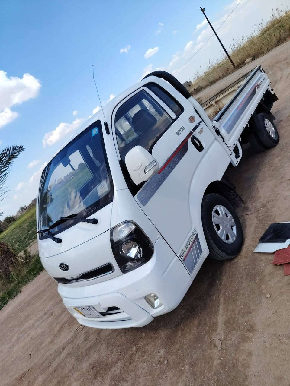 كيا حمل 2018 رقم قادسيه   مكفوله كفالة عامه من صبغ وضربه وتبديل  نضيفه تبريد ثلج تخم تاير  جاهزه
مكان السياره الحله السعر ١١٢ وبيه مجال قليل ***********
***********
