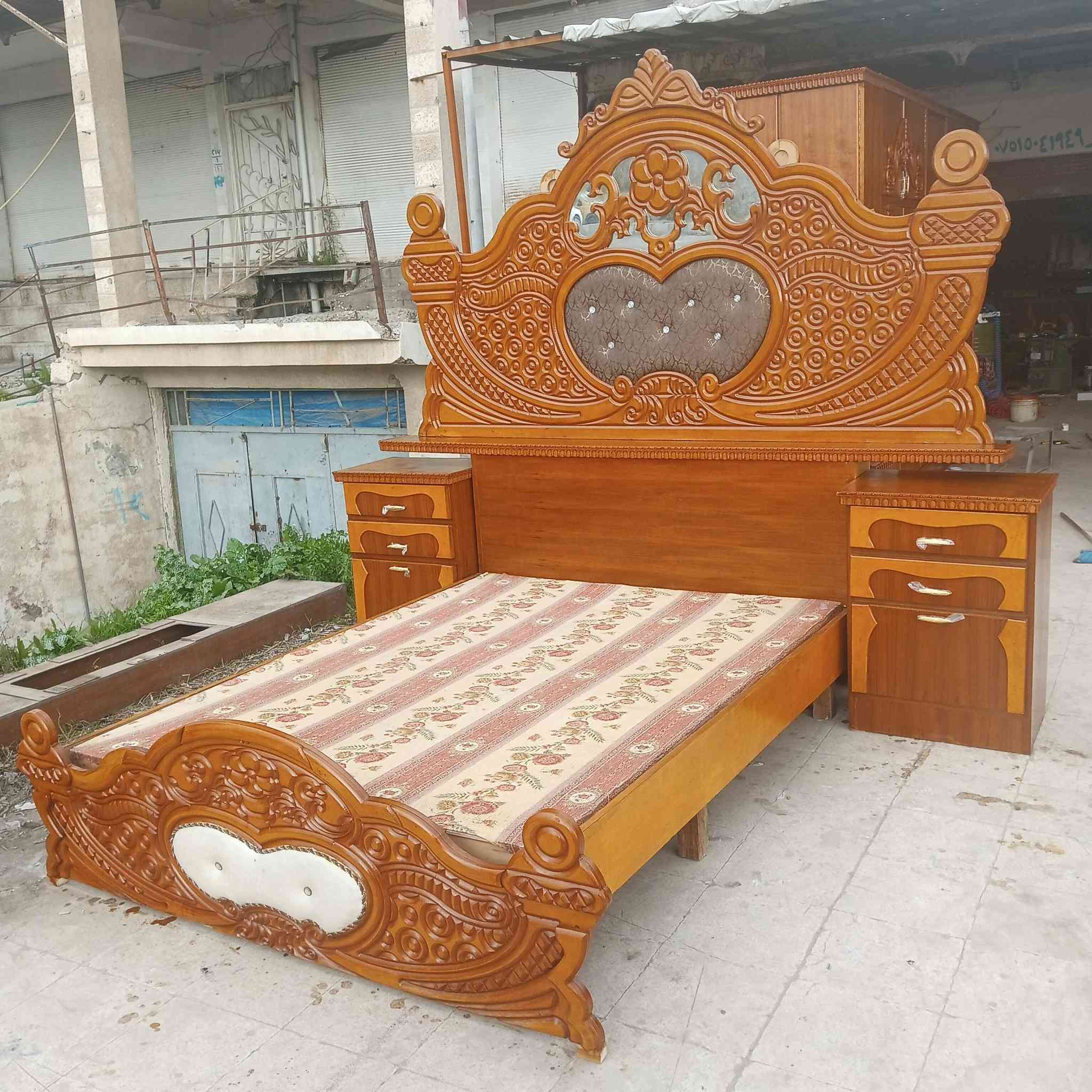 غرفه ملحق 5ابواب السعر 625بيهامجال***********
