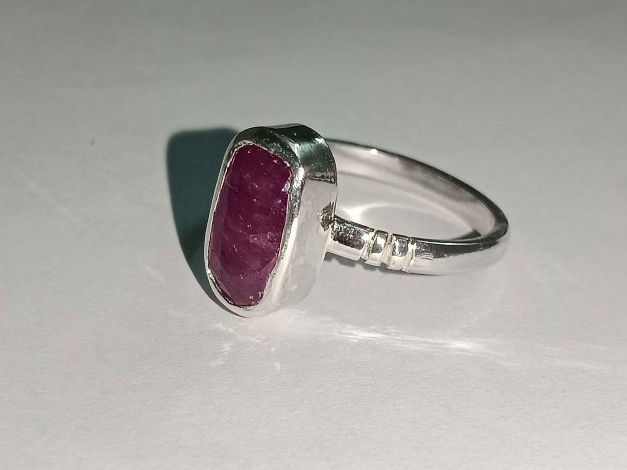 we have all kinds of precious and semi precious stones available what's app for more details 0524822300🇦🇪 الشارقة, الإمارات العربية المتحدة


**إذا كنت صاحب هذا الإعلان وتريد حذفه لأي سبب، رجاءا أرسل رسالة إلى الدعم الفني**