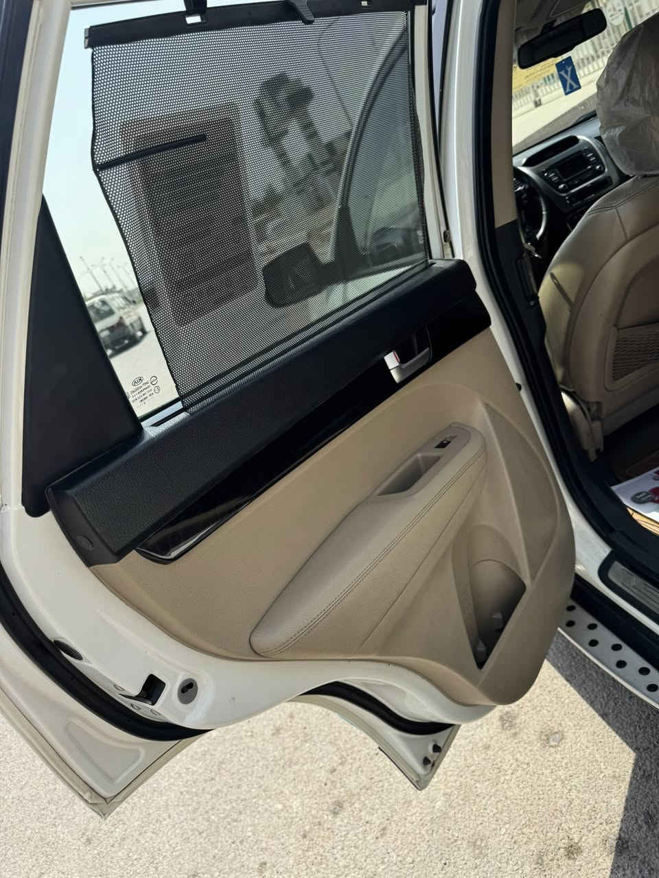 السلام عليكم
سورنتو 14خليجي

سياره فول عدا الفتحه 

حساسات بردات 

7راكب 3قطع تبريد

جلد كرسي كهرباء 

لد بل بيبان احمر بلاد 

ترحيب بصمه مري كهرباء

مكينه 6سلندر 

مكان بغداد 

شاير بل مري س

سياره جاهزه للأخير وين ماتريد ترايك 

بيها كم قطعه صبغ الي يحب سونار يتفضل خاص 

سعر168   ***********

بغداد الدوره ترهم مراوس
