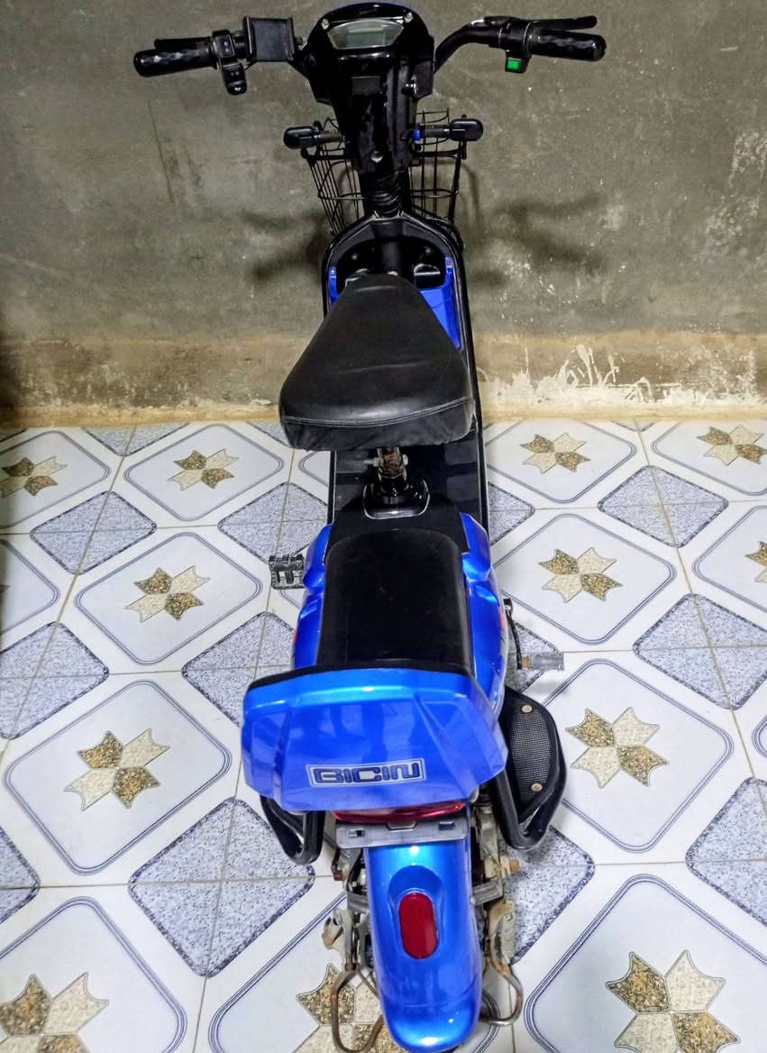 دراجه شحن R8للبيع السعر 300 وبي مجال نضيف مكفول مامفتوح للاستفسار خاص
 المكان حله ناحيه ابي غرق


**إذا كنت صاحب هذا الإعلان وتريد حذفه لأي سبب، رجاءا أرسل رسالة إلى الدعم الفني**