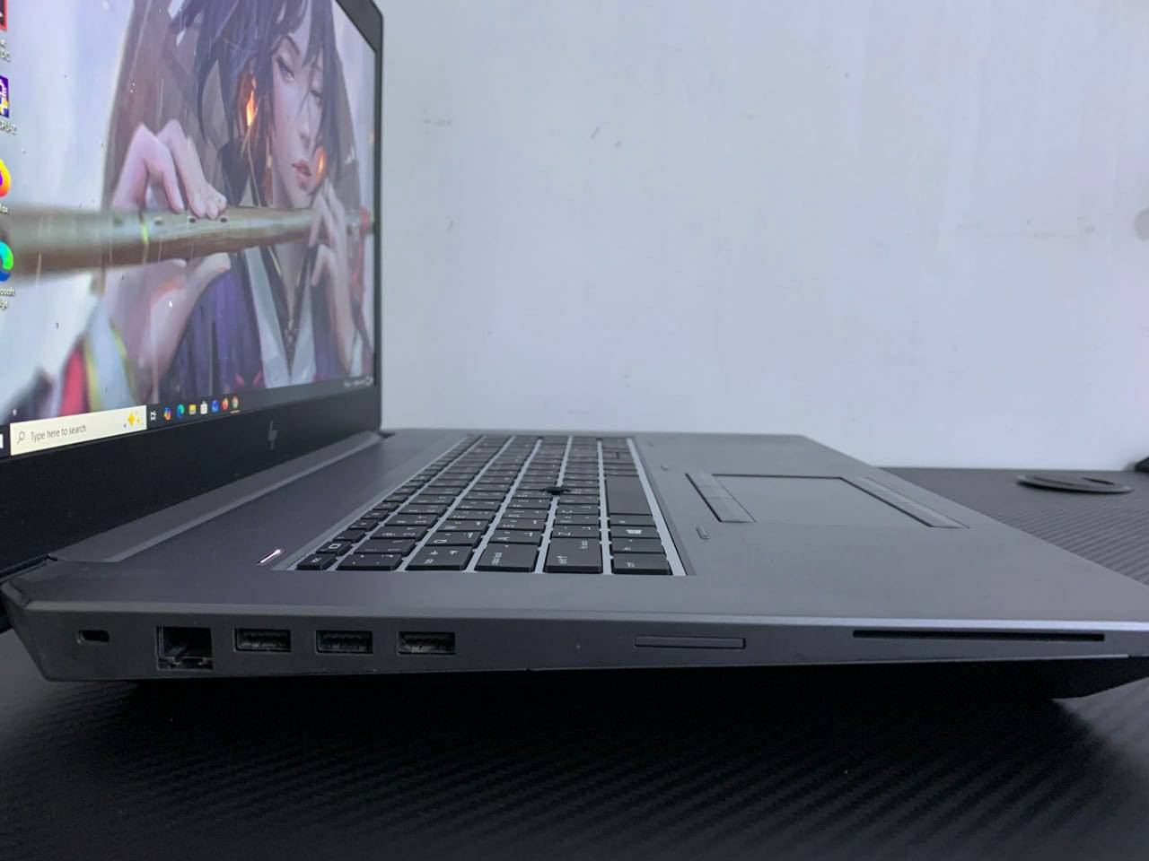 📣 للبيع HP ZBOOK 17 G6
💻 المعالج: Core i7-9850H
🎮 كرت الشاشة: NVIDIA Quadro T1000 4GB
🧠 الرام: 16GB DDR4
💾 الهارد: 256GB SSD M.2
📺 الشاشة: 17.3 إنچ FHD كبيرة وواضحة
🎁 ملحقات هدية:
✔ ماوس
✔ ماوس باد
✔ حقيبة
✔ شاحن أصلي
✅ مناسب شغل هندسي، تصميم، مونتاج، برامج ثقيلة
💰 السعر: 690 ألف دينار
📱 للتواصل:
واتساب / ماسنجر
📞 ***********
