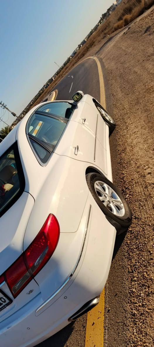 السلام عليكم 
ازيرا 2011 

سياره كير و محرك مكفولات 2700

تحكم مري وتحكم كشنات 

تبريد قطعتين سلايد روف طكتين

ويل كب17 رياضي  تخم تاير جديد

السياره مكفوله دواخل نضيفه شاشه بيه

سياره كامله تبريد شغال ثلج 

سعره 120 وبيه مجال بسيط

مكاني الانبار الخالديه 

‏‪783 437 4541‬‏0
***********. واتساب
