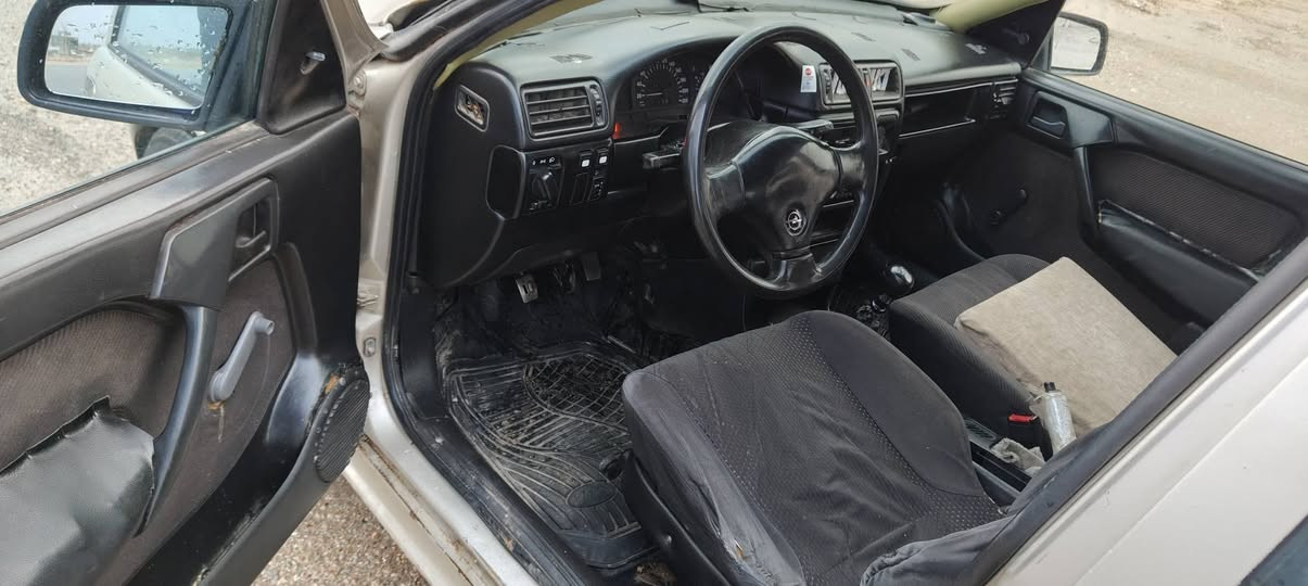 ئۆپڵ 92سلایت مە کینە 20بێدە عمولێدراو ئاڕمە کەی ونبوە گێڕومە کینە وئە یرفلۆ وگە رمی و ئە وەلیاتی    بە شە رت ناووداشبوڵی زۆرجوانە14گە ڵاویەکتۆز      مە عمە لە جوابی کۆمێنت نادە مە وە گۆڕینە وە ناکە م  ***********__***********لە سلێمانیم السليمانية, العراق
