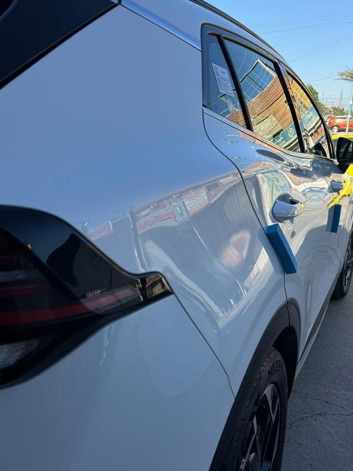 سبورتج
(جيتي لاين )فول 1/1 اعلى فئة بالسبورتج الخليجي

موديل 2023 

السعر 238وبيهه مجال 

 

‏‎عداد المسافه  46 الف كيلو متر 

- رقم بغداد ‎

‏‌‎ - بانوراما 

- بصمتين

‏‌‎ - سعة المحرك 2.0L

‏-‌‎ مرتبط بناقل حركة أوتو 

شاشه متصل طويله

‏‌‎ - عدد AIR BAG6

‏‌‎ - حساسات أمامية 

‏‌‎ - حساسات خلفية

‏‌‎ - لايت زينون + LED

‏‌‎ - كشافات 

‏‌‎ - بك لايت LED

‏‌‎ - ويل كب 19

‏‌‎

‏-‌‎ اريل نفكيشن

‏-‌‎ تشغيل عن بعد 

‏‌‎ -فتح الصندوق كهرباء ذكي 

‏-‎ دشبول شاشة 

‏‌‎ - شاشة Apple Car play 

‏‌‎- كاميرا دوارة

‏‌‎ - الانارة الداخلية LED

‏‌‎ - المقاعد جلد اسود 

‏‌‎ - تدفئة المقود 

-تدفئه كشنات 

‏‌‎ - مثبت السرعة Cruise 

- الأوامر الصوتية

‏‌‎- أوضاع القيادة  Drive Mode

‏‌‎ - فحص أنظمة السيارة 

‏‌‎ - حساسات ضغط اطارات 

‏‌‎ - شفتات مقود

‏‌‎- تبريد شاشة

‏‌‎ - هاند بريك بصمة 

‌‌‏- ABS 

‌‌‏ - Auto Hold    أوتو هولد

‌‌‏- ISO Fex        ايزو فكس

‏‌‎- نظام مانع الانزلاق

‏‌‎- نظام نزول المنحدرات 

‏‌‎- اشارة في المرايا الجانبية

‏‌‎- مخرج منفذ الطاقة 

‌‌‏- رادارات جانبيه مع رادار خل

شاحن هاتف لاسلكي

***********
