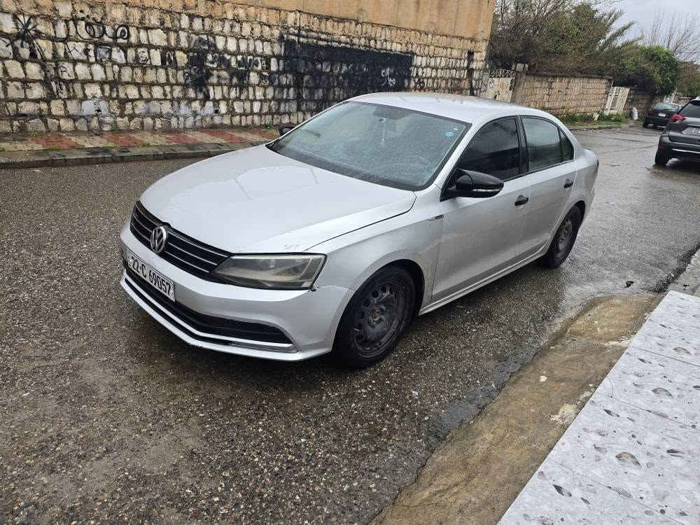 جیتە مۆدیل ۲۰۱٨ مەکینە مەرغوب  کامل مواسەفات بەس سڵایت نیە بێ دعمولێدران سەیارەکە تەکسی دوبەی بوە ۱۲۷هەزار ڕویشتیە هەمووگیانی بەشەرتە زۆر توندووتۆڵە
سعرخواربازار
ژم۰۷۷۰۳۰۹۱۰۱۰
ژم۰۷٥۱٤۰٤۰٤٥۳ أربيل, العراق
