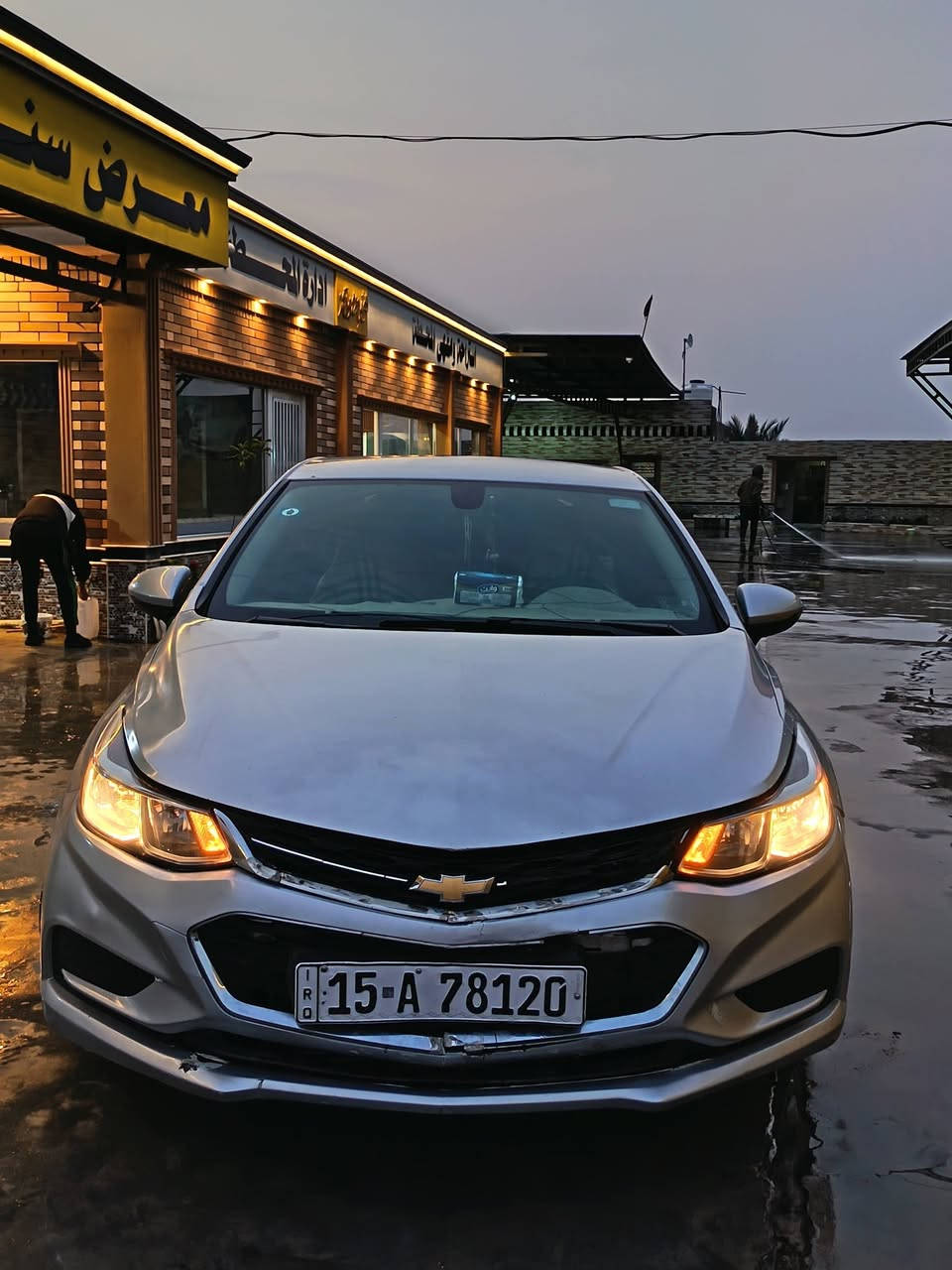 شوفرليت كروز موديل 19 بيع او مراوس 
حادثها امريكا باب وجاملغ بدون عابر
سيارة كاملة ما نقصها شي تفاصيل اكثر بالخاص 
***********
