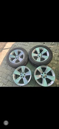 ويلات Sxt • نضاف • زوج تايرات