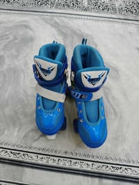 اخوان حذاء التزلج للبيع السعر 30 الف وبي مجال ماركه درجه اولى من القطع...