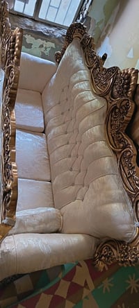 تخم ملكي جديد استخدام جدا قليل ١٠ مقاعد وياه ماصاته النوعيه الزينه وال...