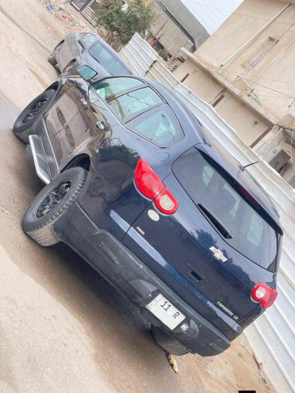 السلام عليكم ترفلس موديل 2011 رقم وهزة وسنويه جديده بيهه قطعه صبغ تخم تاير ويل كب 7 تبريد 3 قطع تدفئه ماشيه 196 الف مكينه كير صدر كله جاهز مراوس ويه ازيرة سويج بسويج مكاني بغداد وهذا رقمي للاستفسار ***********
