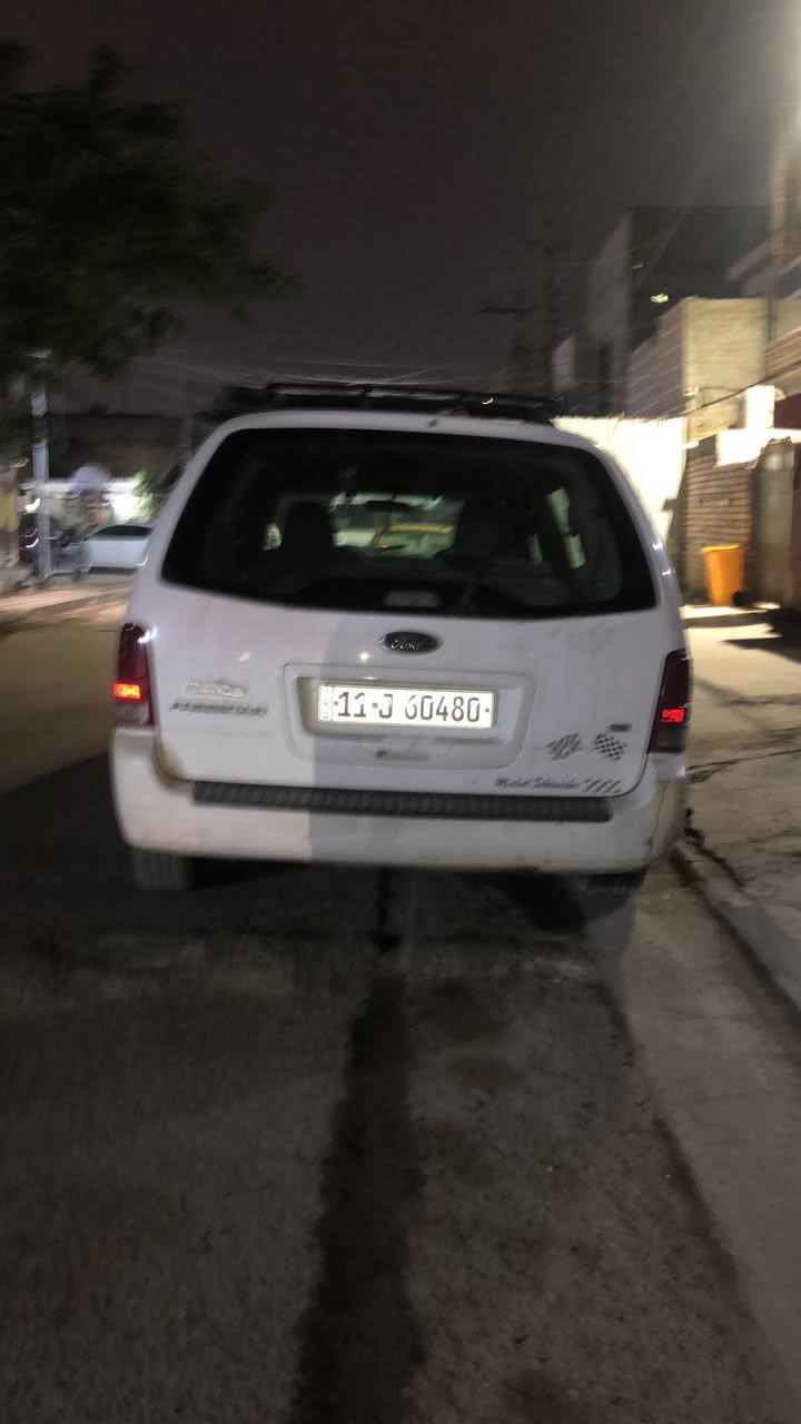 فورد 2007 7 راكب للبيع تواصل موصفات السيارة وسعر خاص ***********
