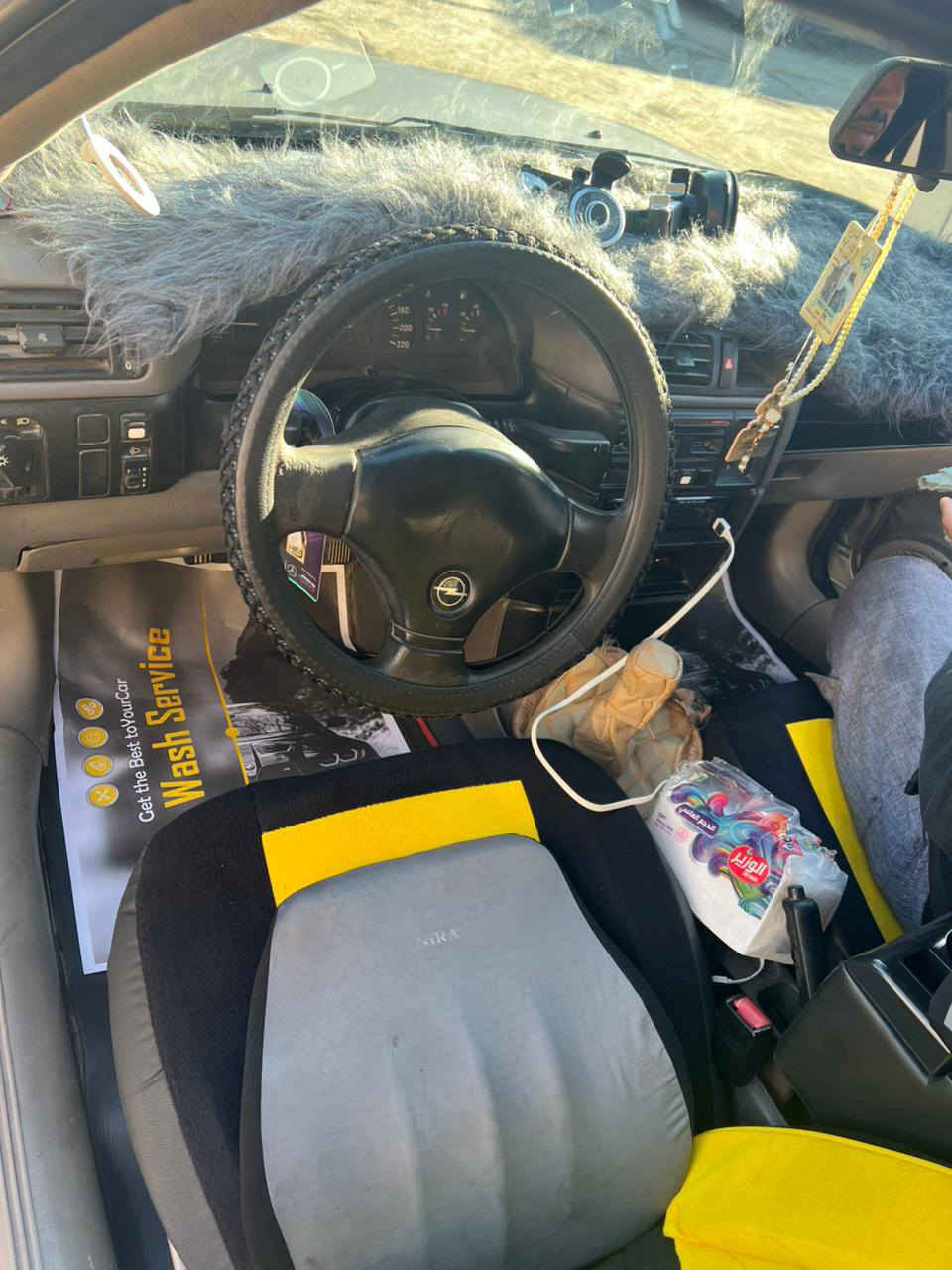 مكلف بالنشر سياره اوبل للبيع  موديل ٩١
محرك ٢٠٠٠
سياره بيه خياس بس بل هلال جوه بوب
مامصبوغه تبربد جاهز 
سعره ٣٧ بيها مجال بسيط
***********
غير متواجد على الماسنجر
