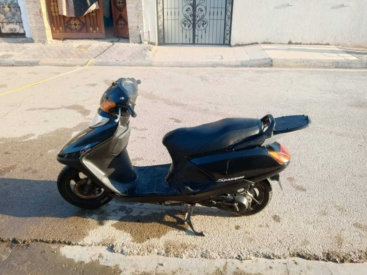 سلام عليكم شباب دراجه سبيسي ياباني مفتوحه دراجه حلوه نضيفه ناعمه كامله او مكمل سعره475 نهايته 400 مكانه كوت طشاش *********** شراي يتصل أو يدلل

