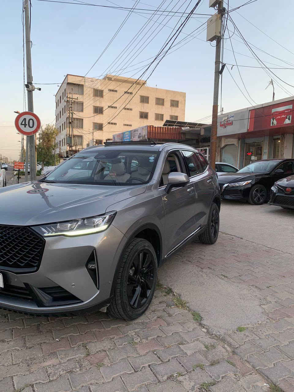 Haval  H6 , 2023 

.فوول مواسفات بانوراما 
.جلد و ناو کرێمی فۆر ویل 
. مەکینە / V4,20 تۆربۆ 
. مەکینە گۆڕاوە بیلاد
. ڕەقەم و سەنەوی نوێ
. ڕۆیشتن / ٦٤ هەزار کم 
. کلین ، بێ سبوغ 

نرخ / 172 $
*********** whats app📞 أربيل, العراق
