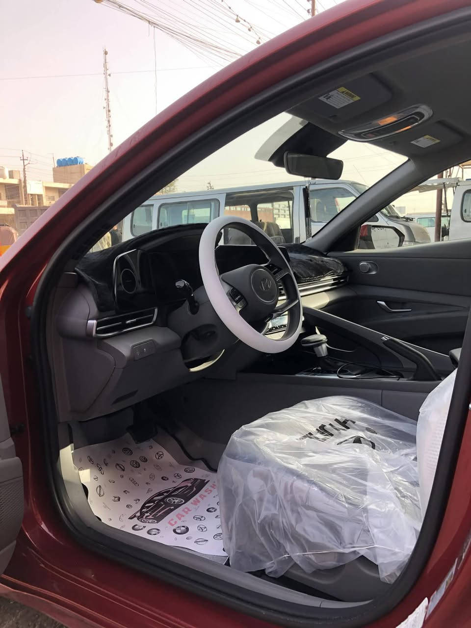 السلام عليكم النتره موديل 24وارد امريكي محرك 2000دوش
مكاني بغداد منطقه المعامل 
***********
