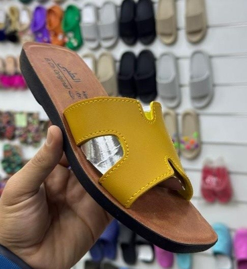 البيع جمله فقط👉👉👉👉
العنوان الشورجة الرصافي خلف عمارة الرصافي عمارة البلداوي
https://wa.me/9647702573090
شحاطه نسائي افلات
33 الف الدرزن التوصيل مجاني
الكارتون 3درزن ب99 الف
 القياس  37.42


**إذا كنت صاحب هذا الإعلان وتريد حذفه لأي سبب، رجاءا أرسل رسالة إلى الدعم الفني**