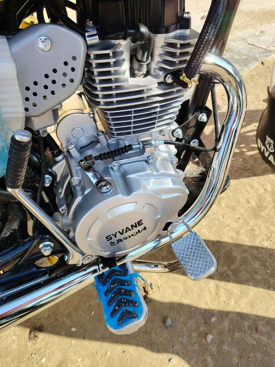 السلام عليكم للبيع مطور سافان موديل2025وزن ثقيل محرك شرط مامفتوح كهربائيات كله شغالة عداد كتروني  سويچات ثنين مالمطور بعدو جيد ماشي 300صارلو..ثمن تيام من مشدود......
السعر800وبي مجال 
للاستفسار ***********
